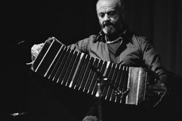 В останніх 10 років свого життя композитор склав більше 300 танго та 50 мелодій до кінофільмів