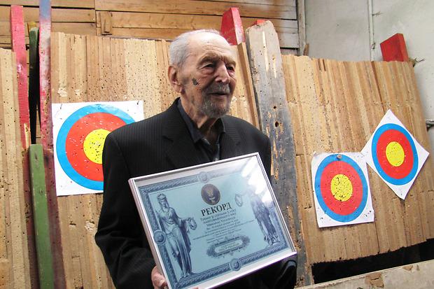 Учні тренера Роман Гутник та Валерій Асавуляк звернулися у Національний проект &laquo;Книга рекордів України&raquo;, щоб