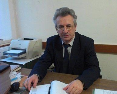 За хабар Богдан Чупірчук мав нібито надати в оренду частину приміщень стадіону &ldquo;РУХ&rdquo;. | Фото: www.mvk.if.ua