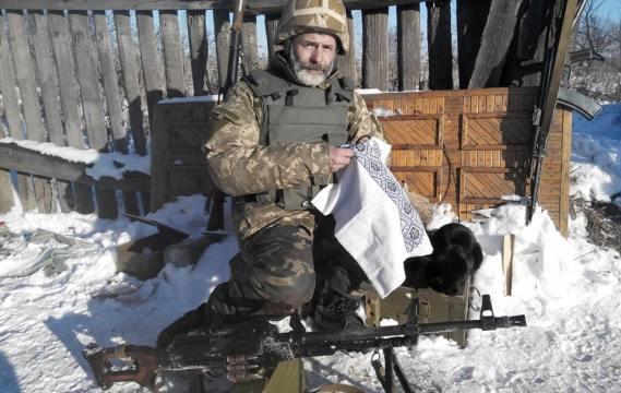 Доброволець, начальник відділу економічної безпеки Руслан Ружило в Амвросіївці | Фото: ПАТ &ldquo;Івано-Франківськгаз&rd