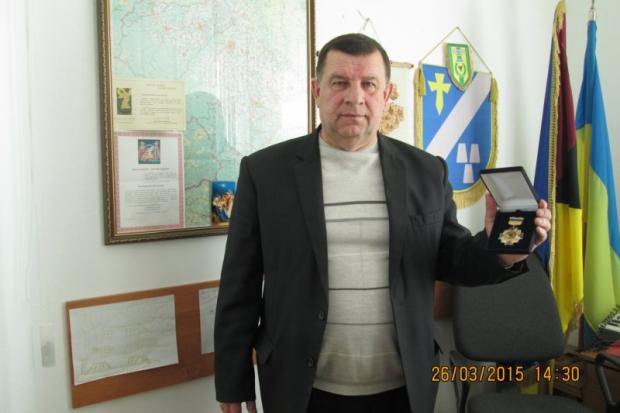 Голова райради вважає, що його відзнака &mdash; це заслуга кожного мешканця Калущини | Фото: kalushrr.if.ua