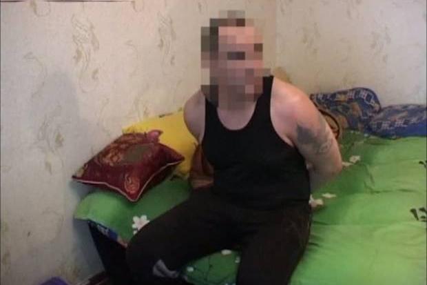 Молодик шукав поплічників через соцмережі для створення "партизанських загонів". | Фото: sbu.gov.ua