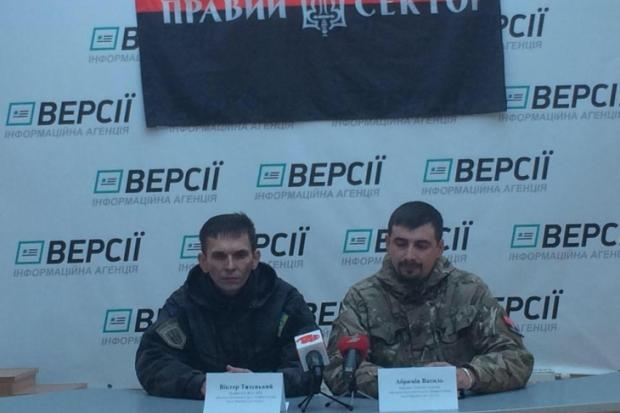 За словами Абраміва, акція &laquo;Чистий четвер&raquo; - це марш протесту проти свавілля недолюстрованих чиновників | Фо