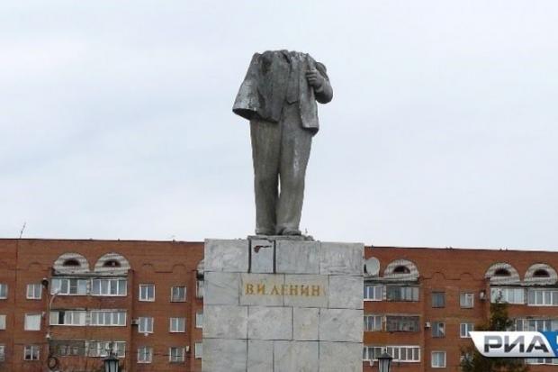 Інцидент зняли камери відеоспостереження, записи з яких наразі вивчає поліція | Фото: http://ria56.ru/