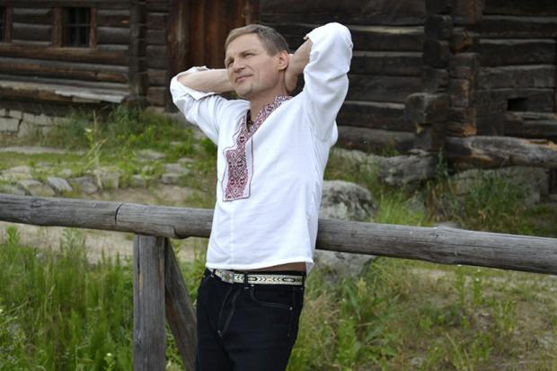 "І поки всі злочини Радянського союзу і Російської імперії не будуть відпущені, цей гріх буде просто молотити і про