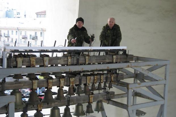 Роботу дзвонів було відновлено завдяки ентузіазму та безкорисливості  майстрів-дзвонарів Сергія та Леоніда Ботвінків | Ф