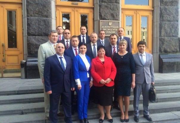 Голови райдержадміністрацій їздили на нараду до Петра Порошенка | Фото: прес-служба Калуської РДА