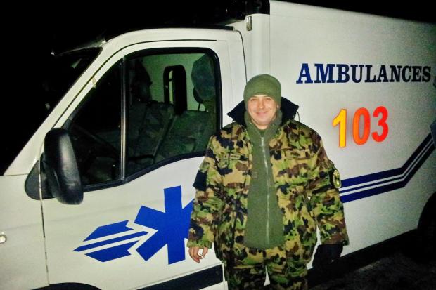 "Гітара" призначена для автомобіля швидкої допомоги, який вийшов з ладу після обстрілу снайпером в селищі Крим