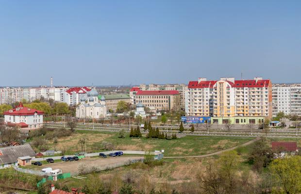 У створенні лого калушани хочуть відкинути стереотипний образ Калуша як &laquo;хімічного&raquo; міста. Тому для розробки