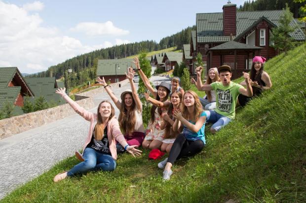 Вже з 31 травня ТК &laquo;Буковель&raquo; починає приймати перших дітей в соціальний табір. Програма оздоровлення триват