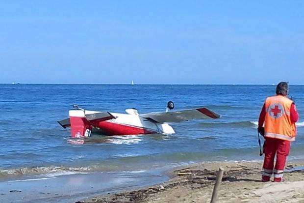 Один із пілотів загинув, інший &mdash; отримав незначні ушкодження | Фото: blitzquotidiano.it