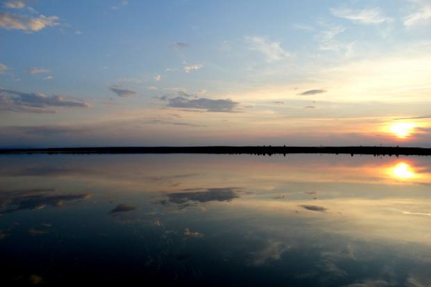 Цей триптих калушанин назвав "Симетричні світи" | Фото: Ігор Дацко