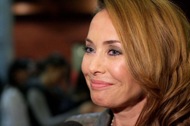 У 1996 році Жанна Фріске почала творчу кар'єру солісткою в популярній музичній групі "Блестящие" | Фото: 