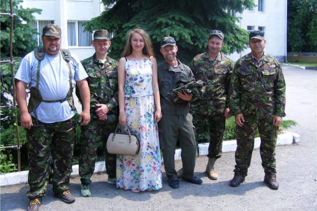 У червні запаси Благодійного фонду оборони Тлумаччини поповнились 26-ма комплектами військового одягу | Фото: прес-служб