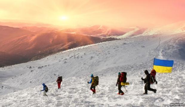 Одне з традиційних сходжень на Говерлу. | Фото: Shutterstock