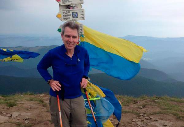 Посол США продемонстрував світлини з Говерли | Фото: https://twitter.com/GeoffPyatt