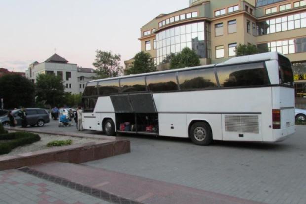 Проживання та харчування дітей забезпечуватиметься за рахунок грецької сторони, вартість переїзду оплачується за рахунок