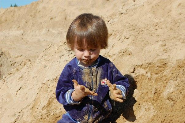 Ілюстрація. Дітям віком від трьох до шести років пропопнують створити з батьками маленькі шедеври
