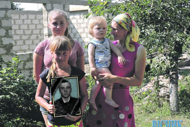 На дев&rsquo;ятому місяці вагітності Олена Савчук поїхала у госпіталь | Фото: visnyk.lutsk.ua