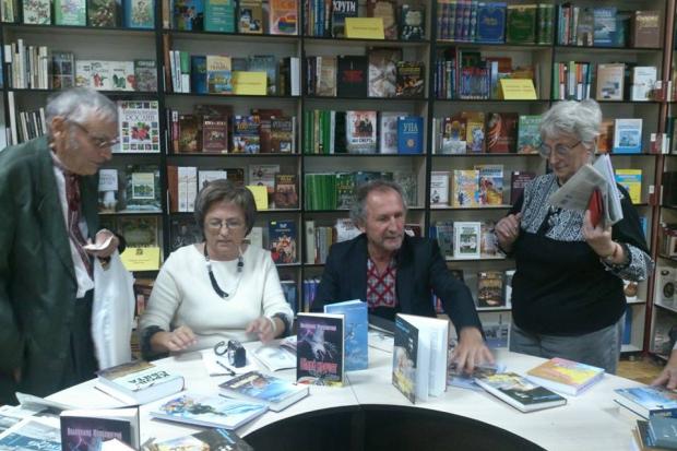 Поет поділився спогадами про перепоховання Василя Стуса, ліквідацію аварії на ЧАЕС, а також 92 дні, проведені на Майдані