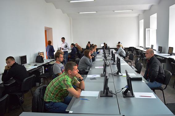 Найважчий етап &mdash; співбесіда за участю громадськості, за результатами якої і визначать дві сотні патрульних полісме