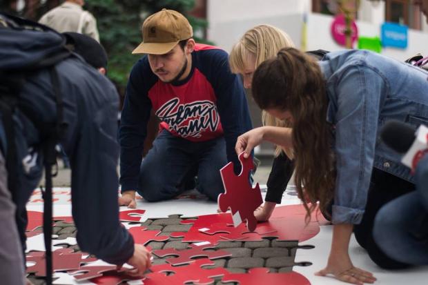 До акції долучилося більше 15 людей.  | Фото: Youth movement Headway UA/Facebook