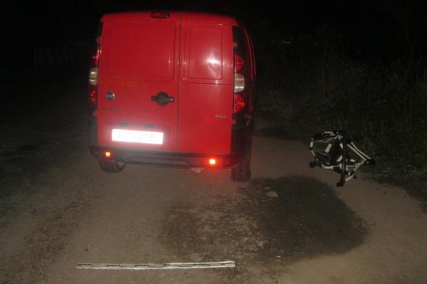  "Фіат Добло" вчинив наїзд на 45-річну жінку-пішохода, яка перевозила онука у дитячому візку | Фото: прес-служ