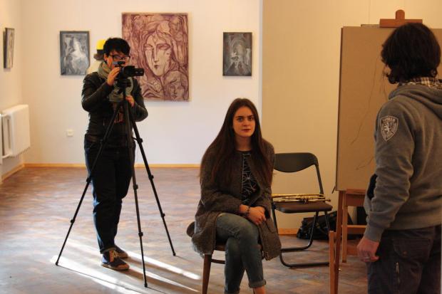 Учасницями творчого експерименту стали чарівні калушанки | Фото: Артур Єфремов