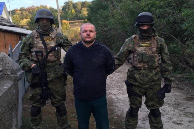 Чоловік промишляв крадіжками, поки його розшукували правоохоронці | Фото: Микола Семенишин/Facebook