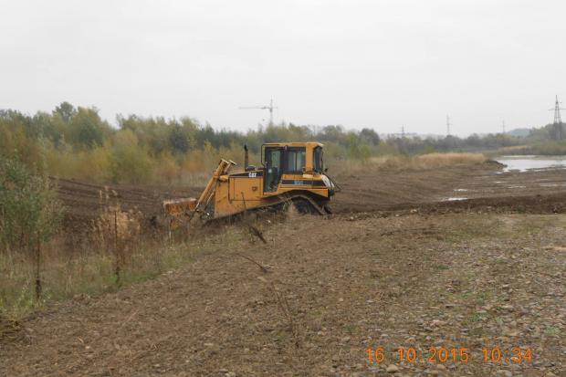 Систему водопостачання тут було пошкоджено під час повеней 2008-2010 років, а на окремих ділянках повністю зруйновано | 