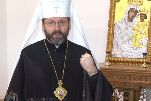 Єпископи роздумували над тим, як допомогти тим людям, які живуть у стані такого тяжкого гріха і як з нього вийти