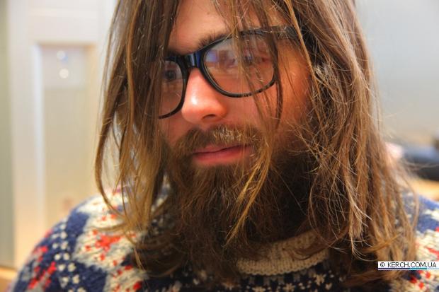 Сергій Онищенко створює свою музику, подорожуючи світом