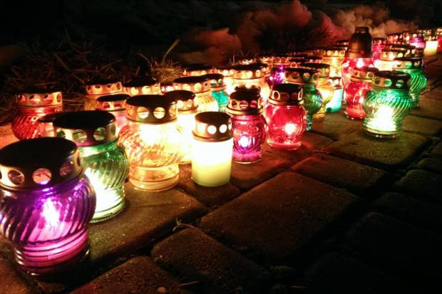 У Долині вшанували жертв усіх голодоморів. | Фото: Долина Активна/Facebook