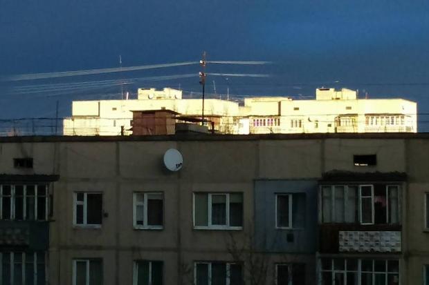 Таке незвичайне небо вчора зафіксували калушани | Фото: Любов Федоришин