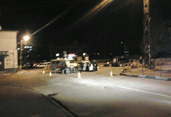 Водій УАЗу спричинив ДТП на перехресті у центрі Калуша | Фото: Калуський формат/vk.com