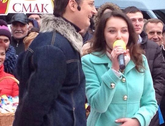 Талановита мешканка Нижнього Струтина повезла з Києва додому плазмовий телевізор | Фото: report. if.ua