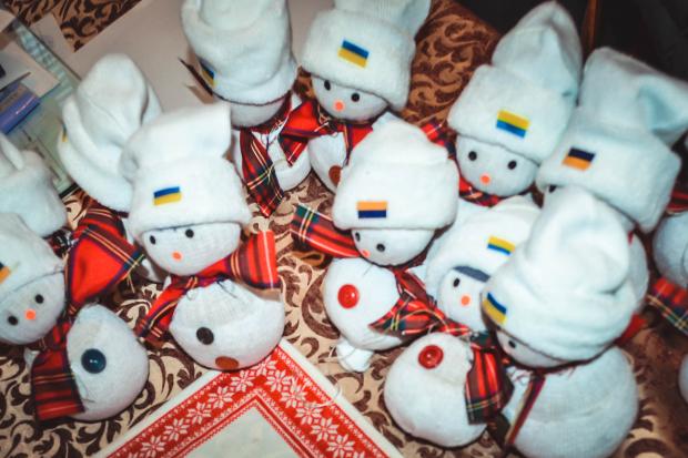 На Новорічно-різдвяні свята сніговички вирушать до бійців у зону АТО