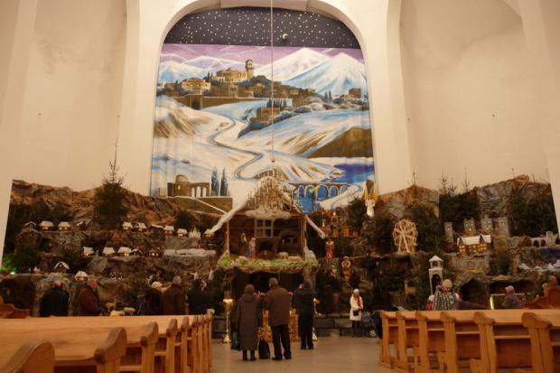 Реальні розміри тернопільської шопки перевершують будь-яку фантазію | Фото: vicarman.blogspot.com