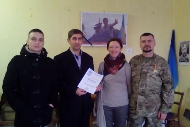 Волонтери "Творчої криївки" побували і в Громадському коодинаційному центрі Калущини | Фото: Творча криївка