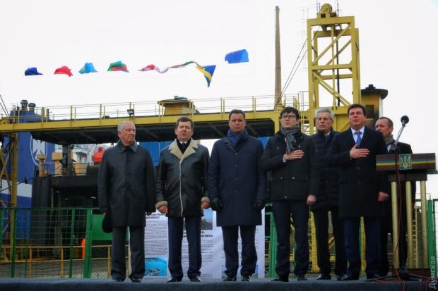 Геннадій Зубко наголосив, що запуск цього маршруту також допоможе  вирішити дуже важливе питання імпорту в Україну світн