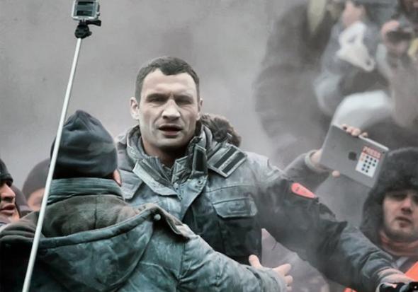 Народне віче обурених "диктаторськими законами", прийнятими Верховною Радою | Фото: gazeta.ua