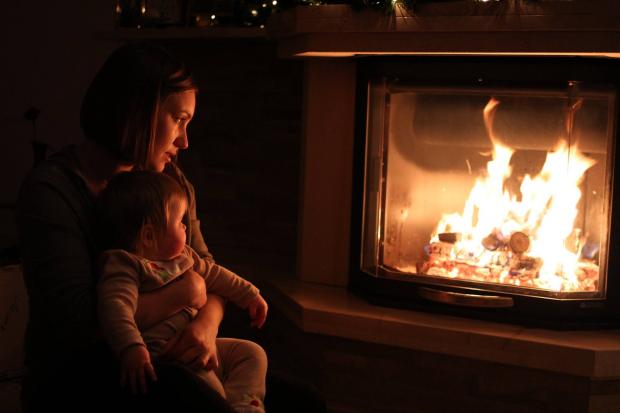Жінка, у якої є малі діти, в Івано-Франківську, має докласти максимум зусиль, щоб піти на покупки чи у поліклініку і нав