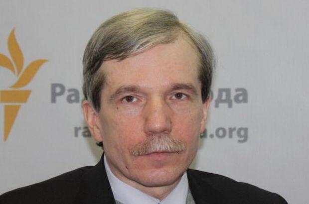 В.о міністра та чиновників звинувачують у порушенні умов проведення тендеру та службовій недбалості. 