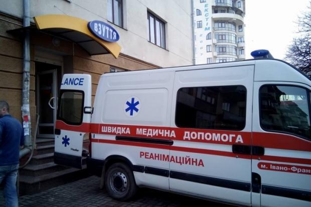 Медики в один голос твердять: автомобіль, яким було вирішено перевезти матеріали, не використовується для транспортуванн