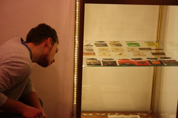 Калушани вперше побачили таку повну колекцію калуського пива &mdash; старішого за львівське | Фото: Артур Єфремов