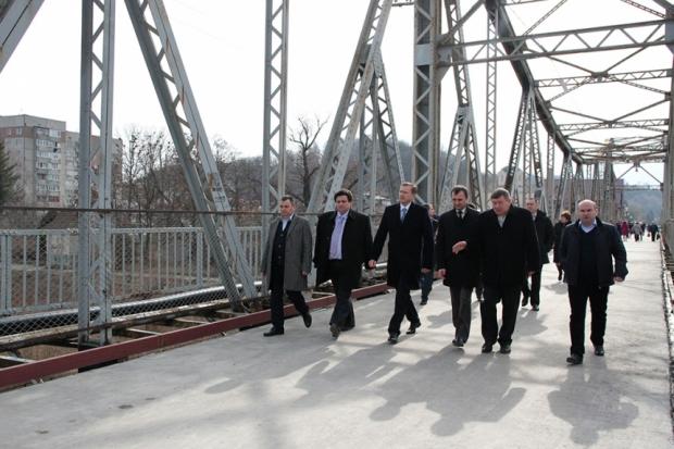 За підсумками поїздки Олег Гончарук наголосив на важливості співпраці районної та обласної влади | Фото: прес-служба Іва