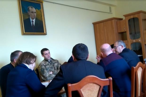 Селян лякають закриттям школи, ФАПу та погрозою забрати статус гірського населеного пункту | Фото: kurs.if.ua