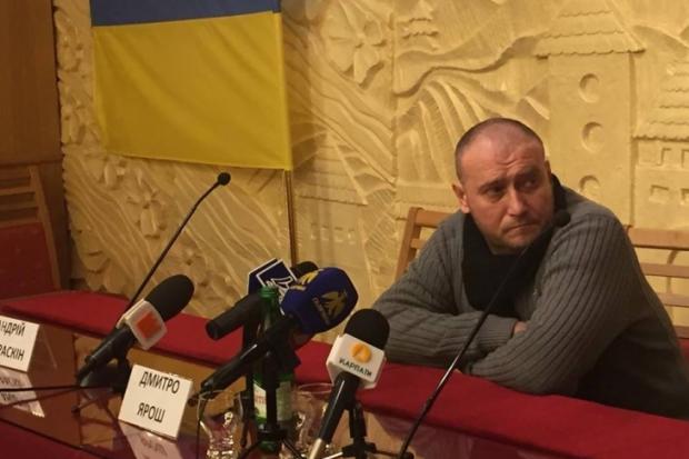 Ярош не відкидає співпраці з "Правим сектором" на Прикарпатті, але лише після того, як вони наведуть лад у сво