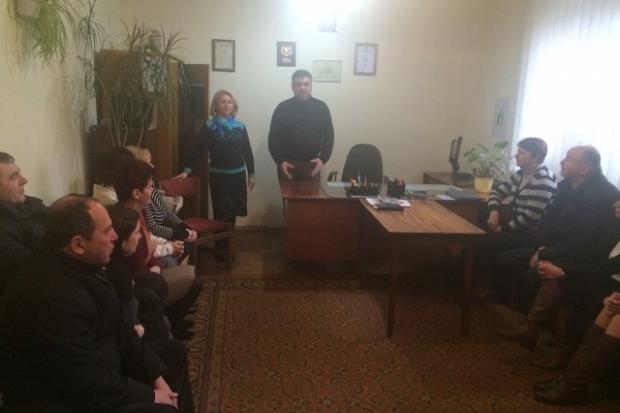 В.о заступника міського голови Руслана Вайда представила колективу комунального підприємства "Екосервіс" новог