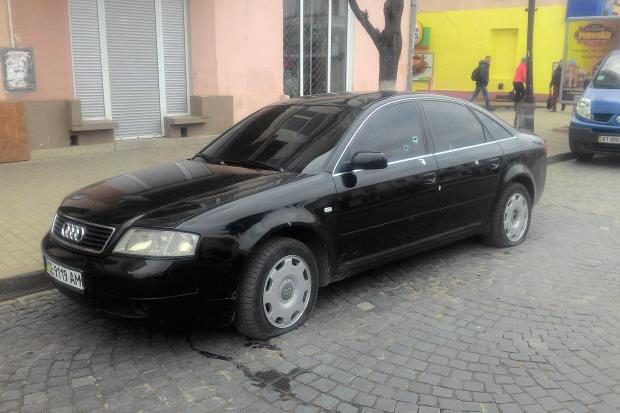 На місці події вже працює поліція | Фото: Petro Kondruk